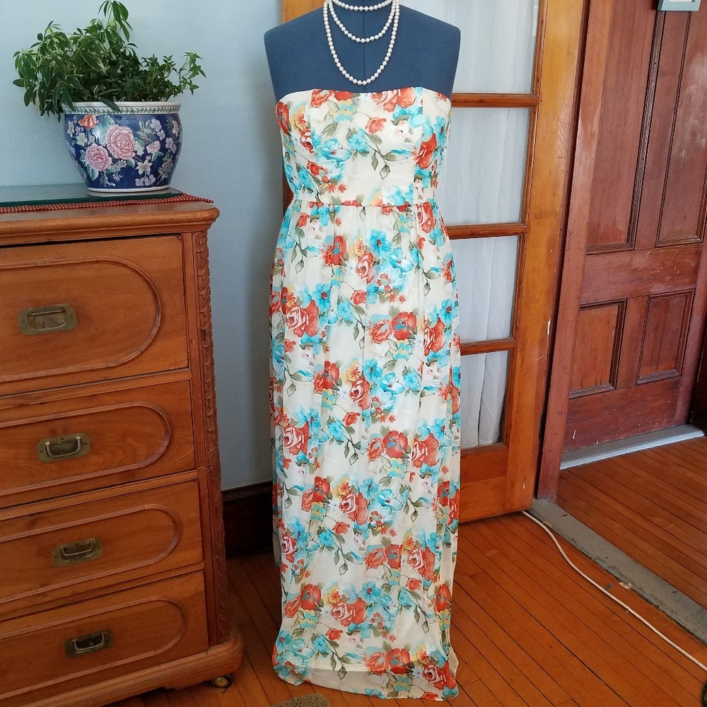 MINUET Strapless Floral Maxi Dress